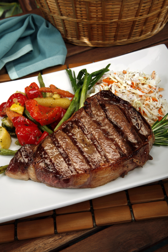 Grilled Steak and Vegetables with Slaw