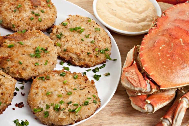 Mardi Gras Celebration Creole Crab Cakes, Remoulade