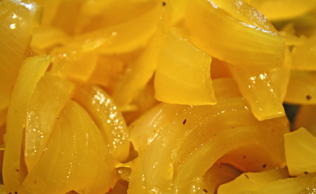 Turmeric Pickled Onions Close Up 2011