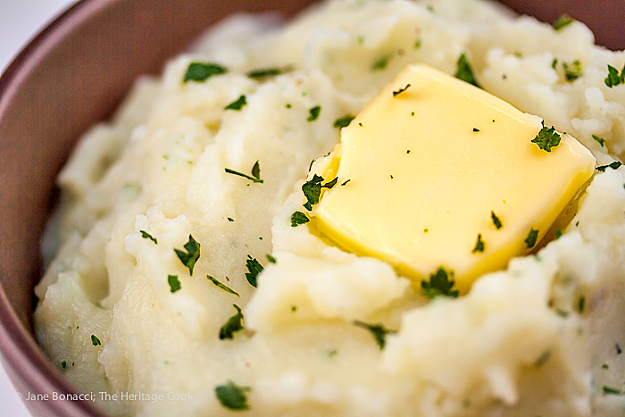 steaming hot garlic mashed potatoes