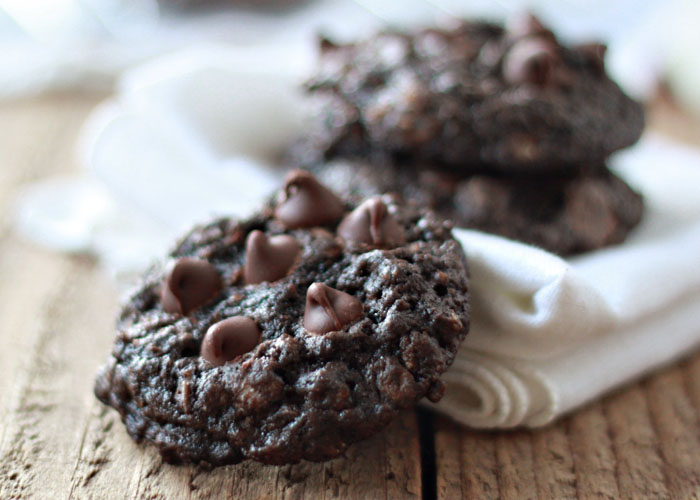 Ten Delightful Chocolate Cookies for any Occasion; compiled by Jane Bonacci, The Heritage Cook